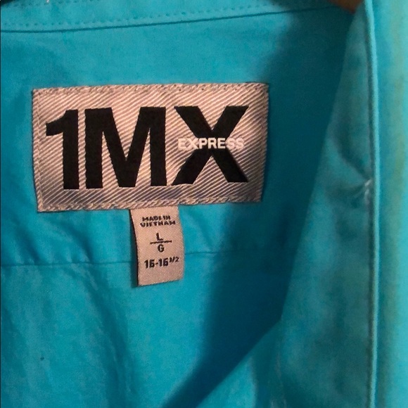 Express Fitted Dress Shirt - Picture 2 of 4